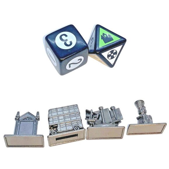 Harry Potter Scene It Goblet Bus Ship   Replacement Dice & PEWTER Moving Pieces - Picture 2 of 6